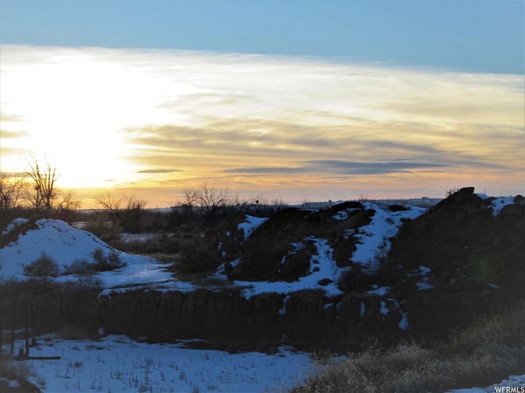 218 S 9500 E, Gusher, UT 84026