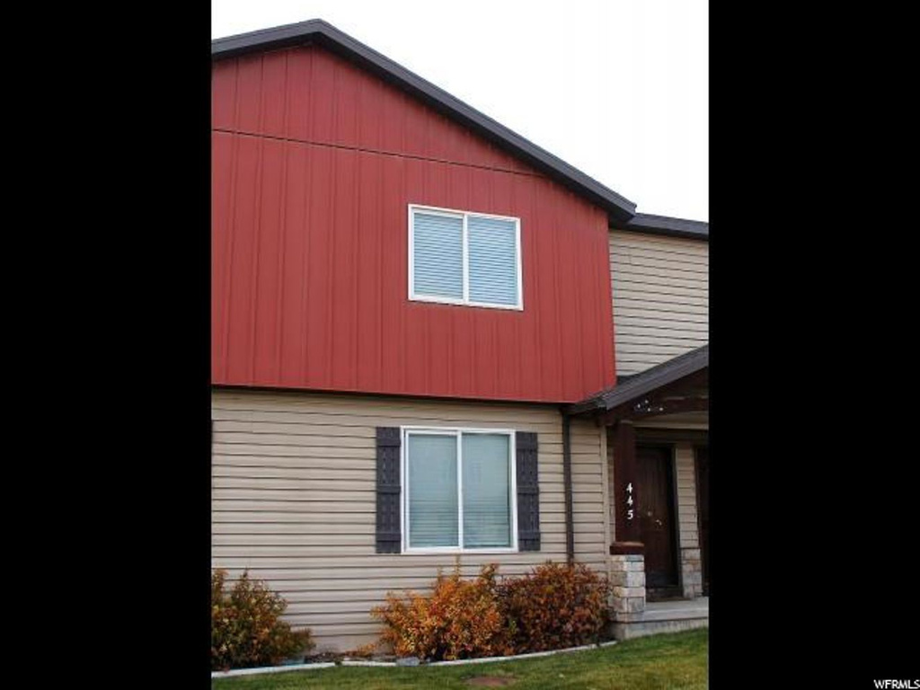 445 N 190 E, Roosevelt, UT 84066