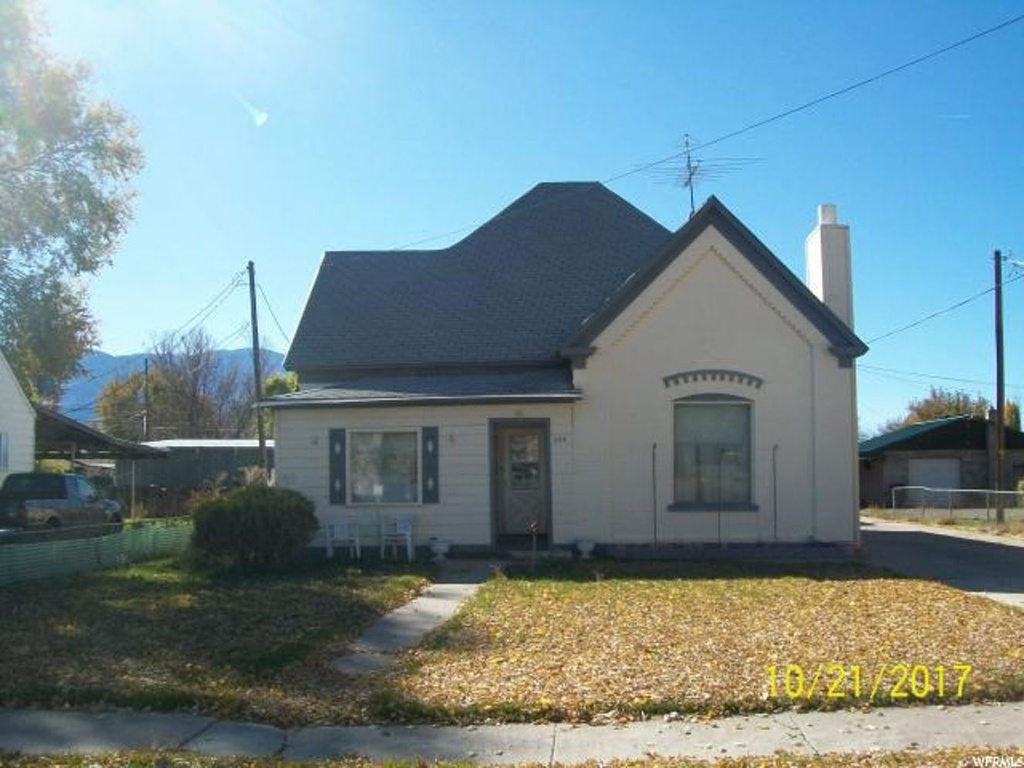358 E Center St, Richfield, UT 84701