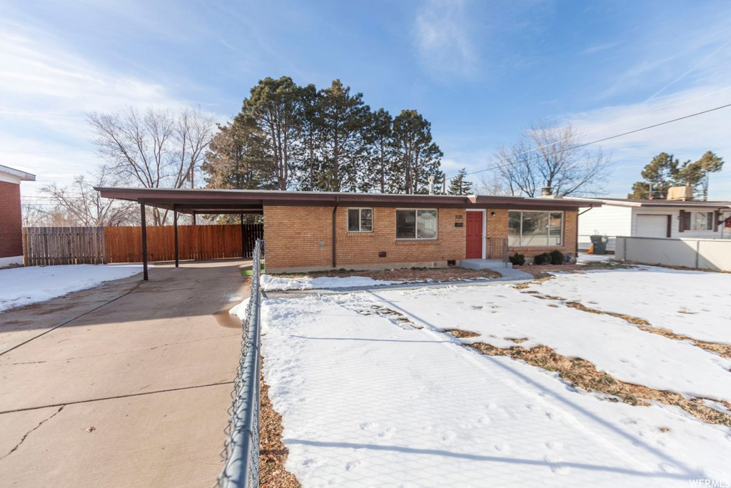 1025 N 250 W, Sunset, UT 84015
