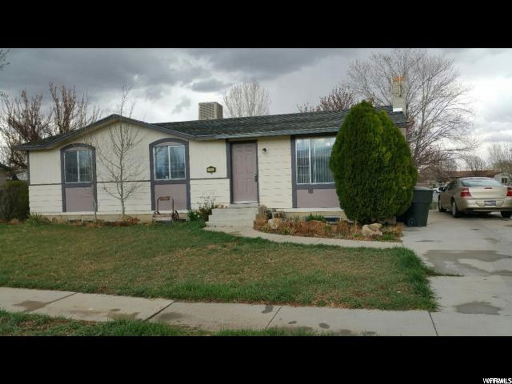 430 N Cedar View Ln, Orangeville, UT 84537