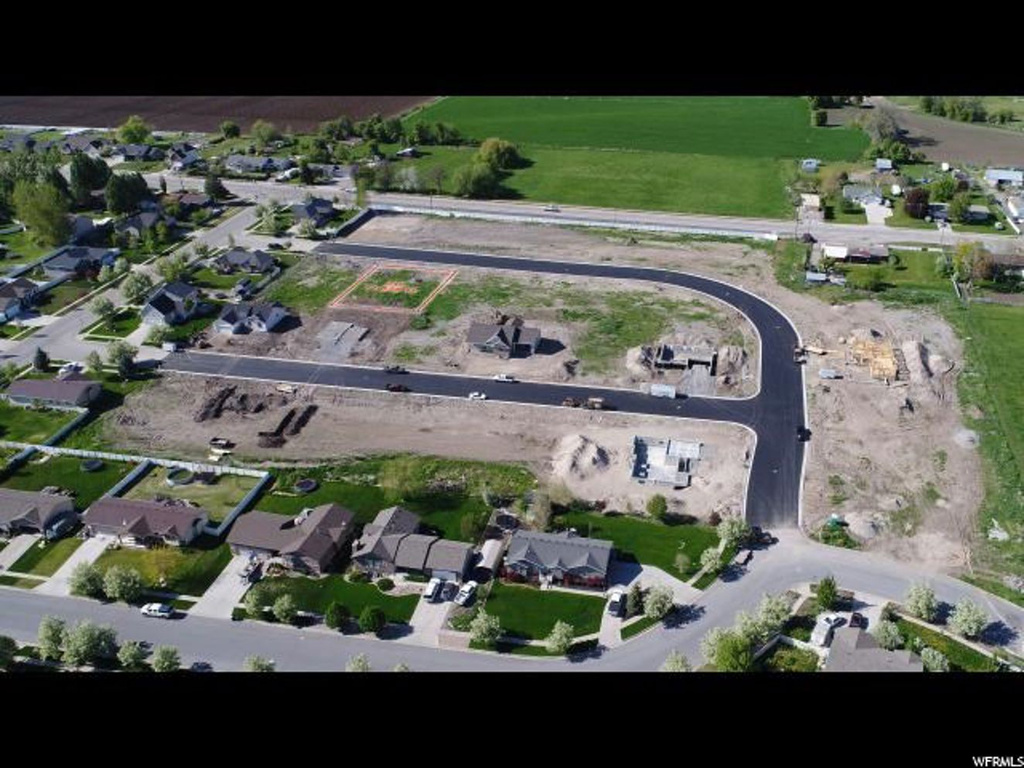 641 W 275 N #210, Hyrum, UT 84319
