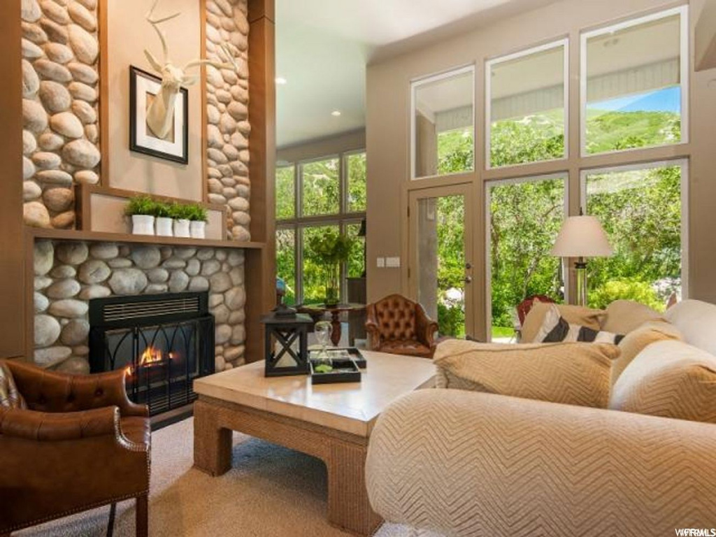 5592 Shadow Mountain Ln E, Ogden, UT 84403