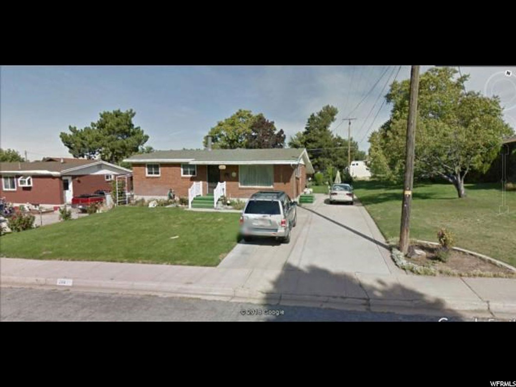 208 W 2525 N, Sunset, UT 84015