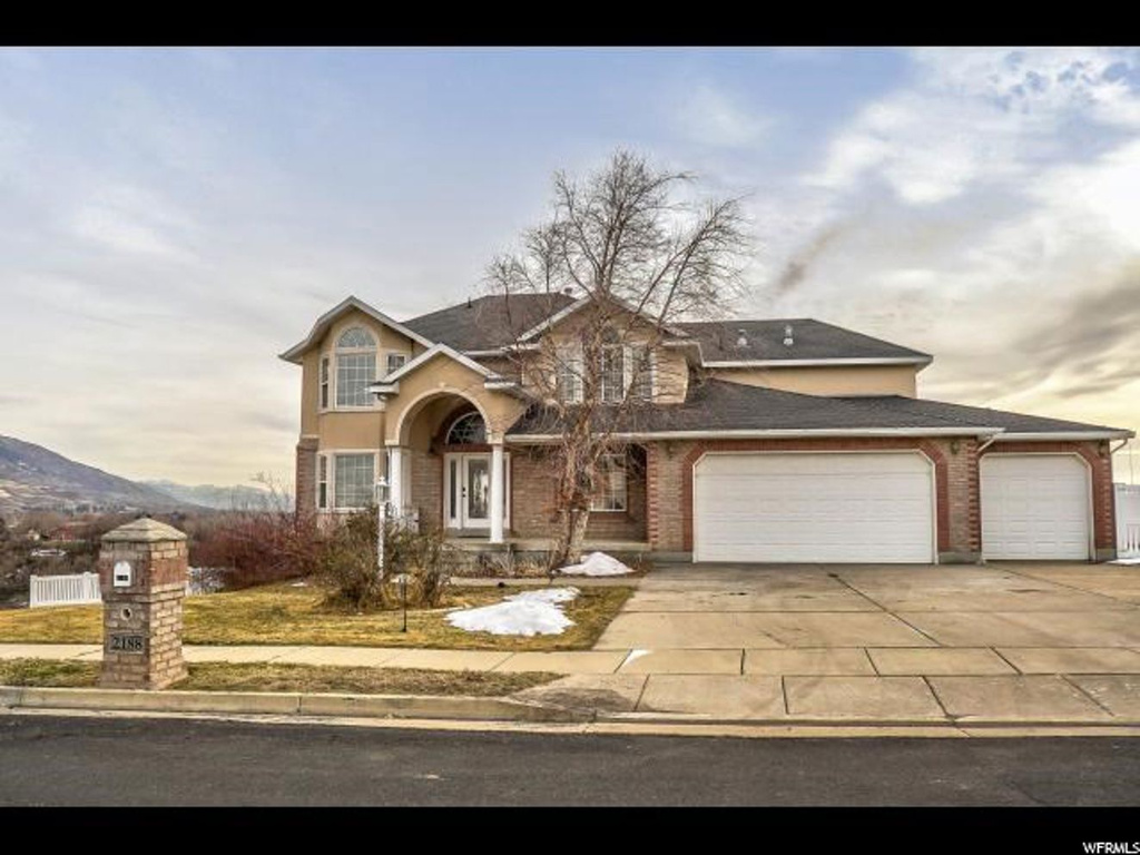 2188 Canyon View Dr, Layton, UT 84040