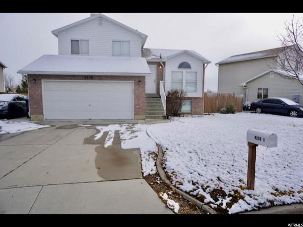 4259 W 5050 S, Roy, UT 84067