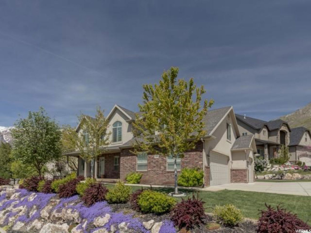 1282 E 2450 N, North Ogden, UT 84414