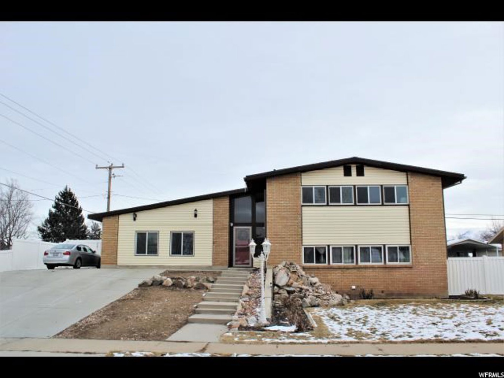 4810 S 2350 W, Roy, UT 84067