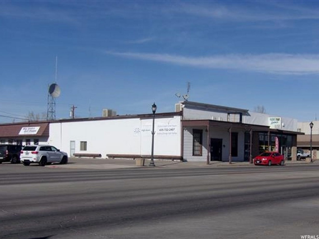 80 S 200 E, Roosevelt, UT 84066