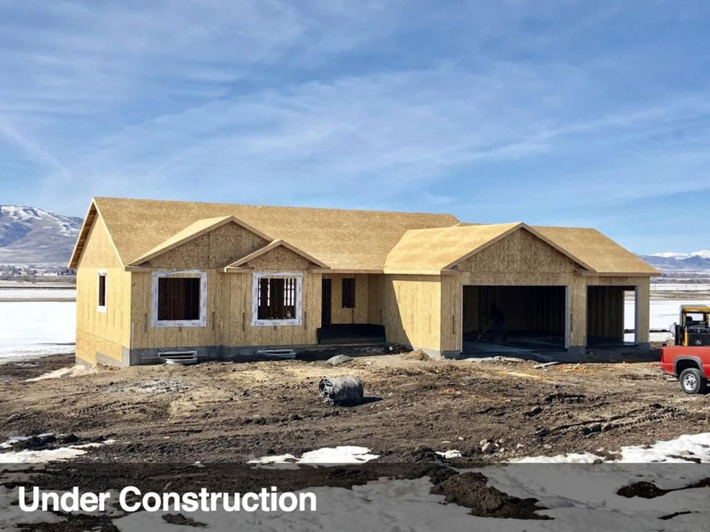 13825 N 3100 W, Collinston, UT 84306