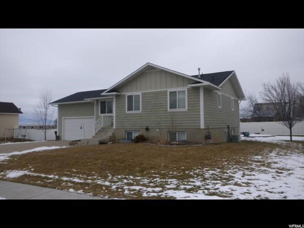 229 W 150 N, Hyde Park, UT 84318