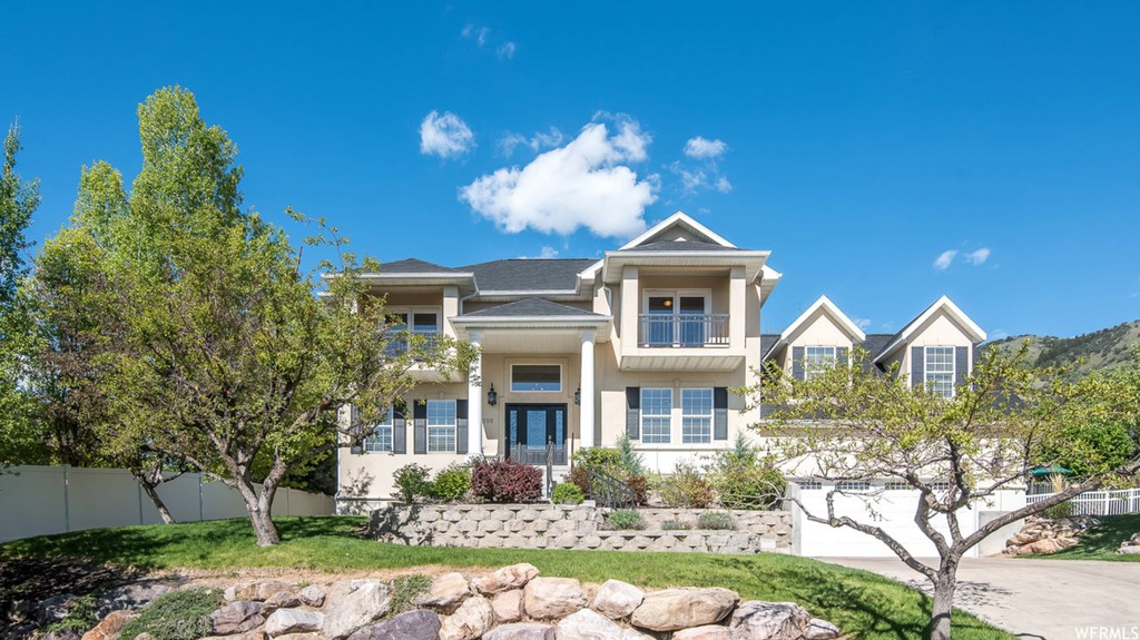 210 Abbey Ln, Providence, UT 84332
