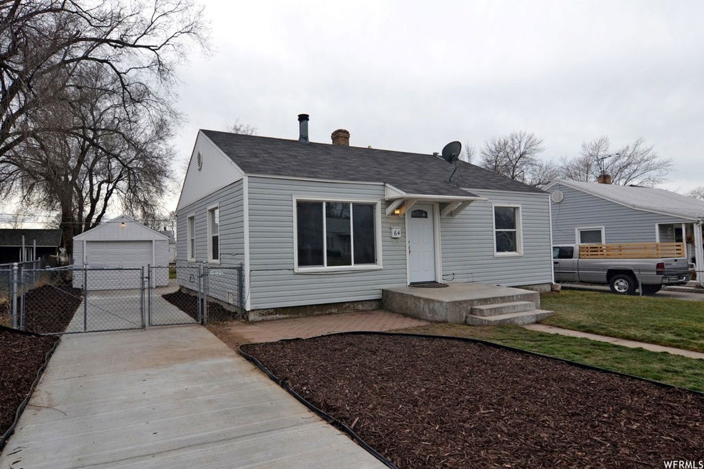 64 N Villa Dr, Clearfield, UT 84015