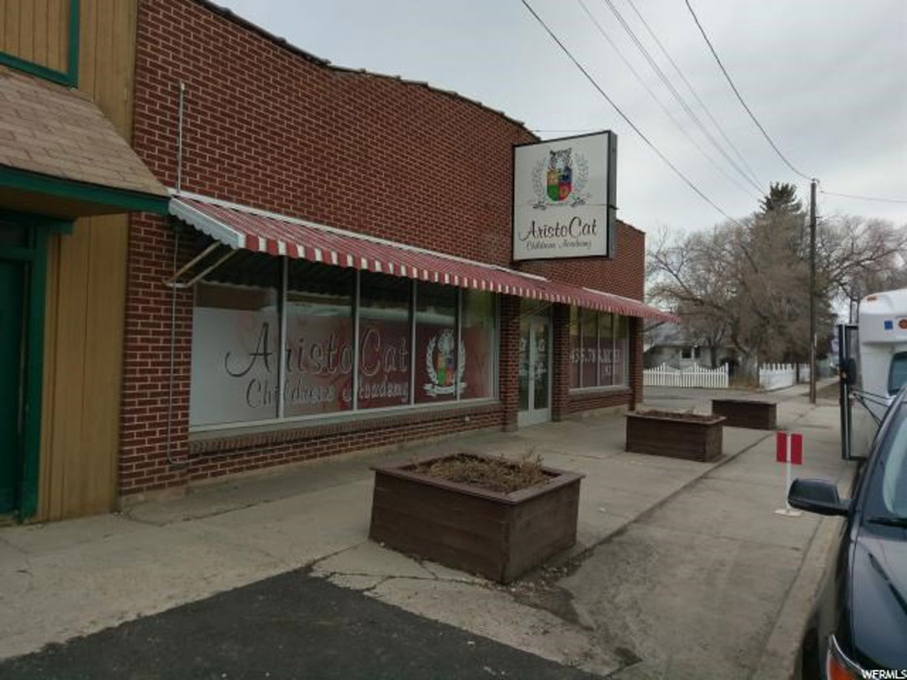 55 N Main St, Kamas, UT 84036