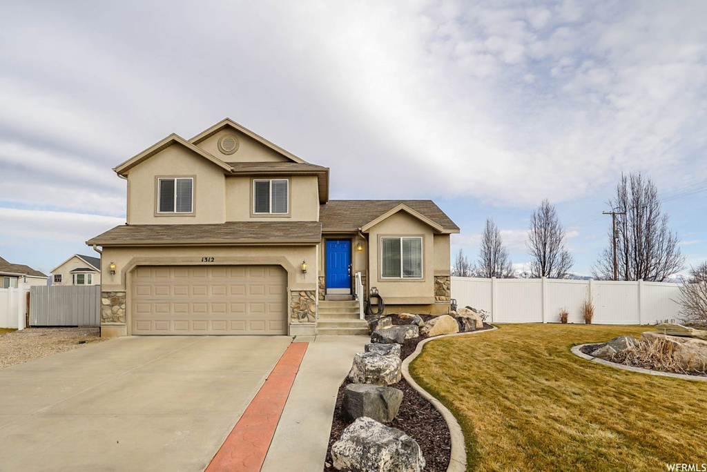 1312 N 2700 W, Clinton, UT 84015