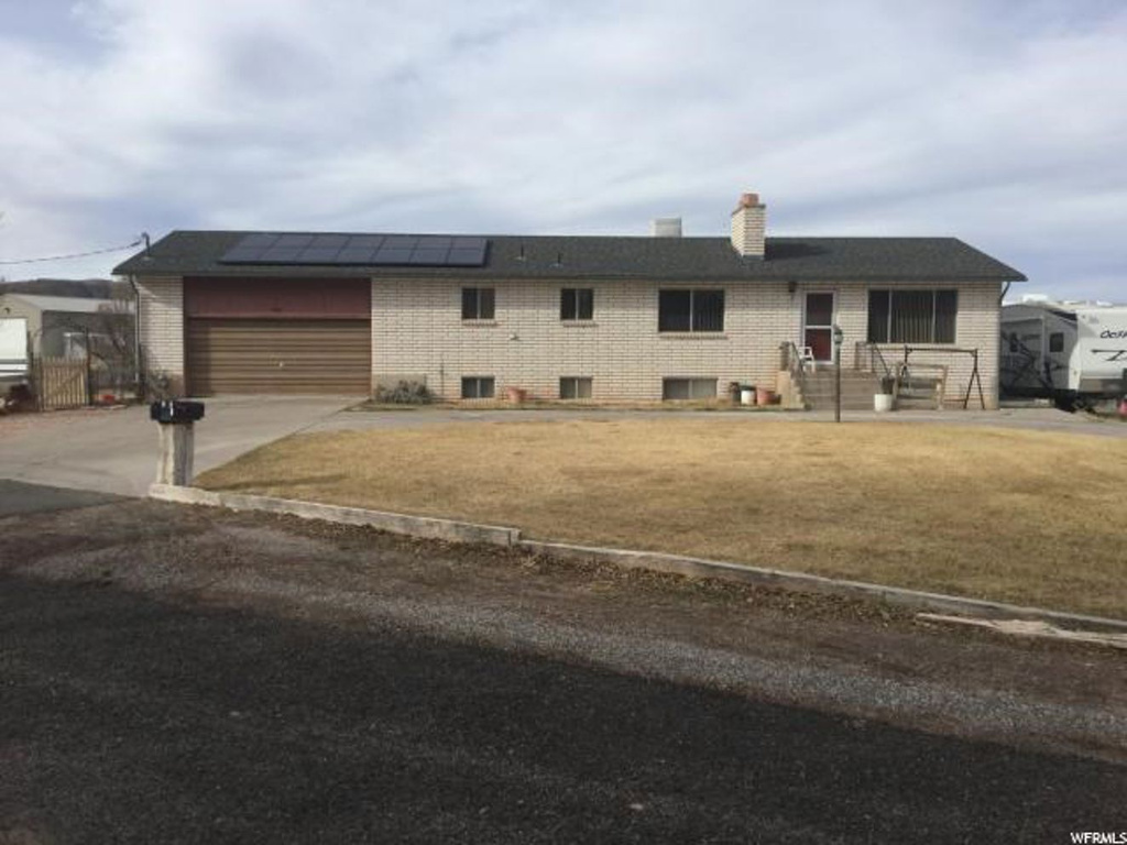95 E 100 N, Central Valley, UT 84754