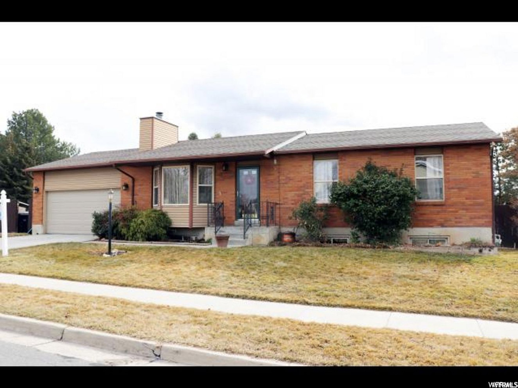 854 E Lafayette St, Sandy, UT 84094