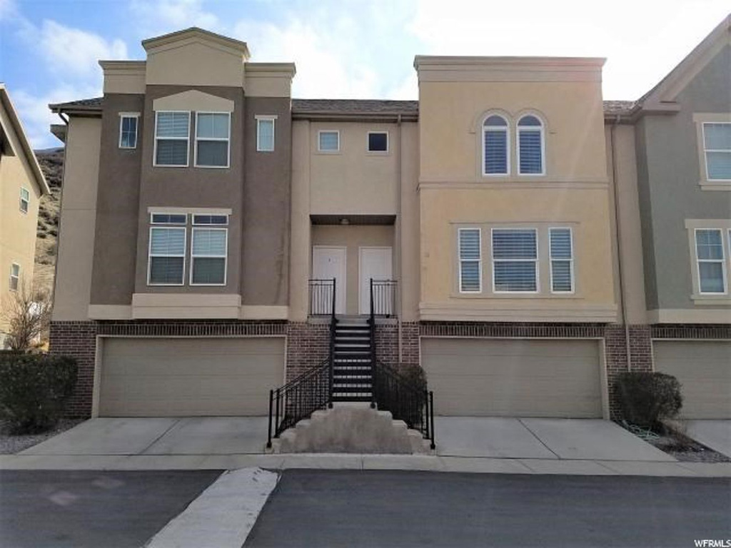 26 E Ann Arbor Dr, Draper, UT 84020