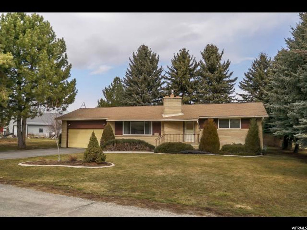 6744 E 950 S, Huntsville, UT 84317