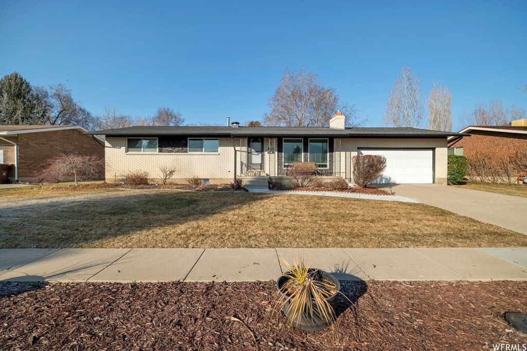 4527 S 2300 W, Roy, UT 84067
