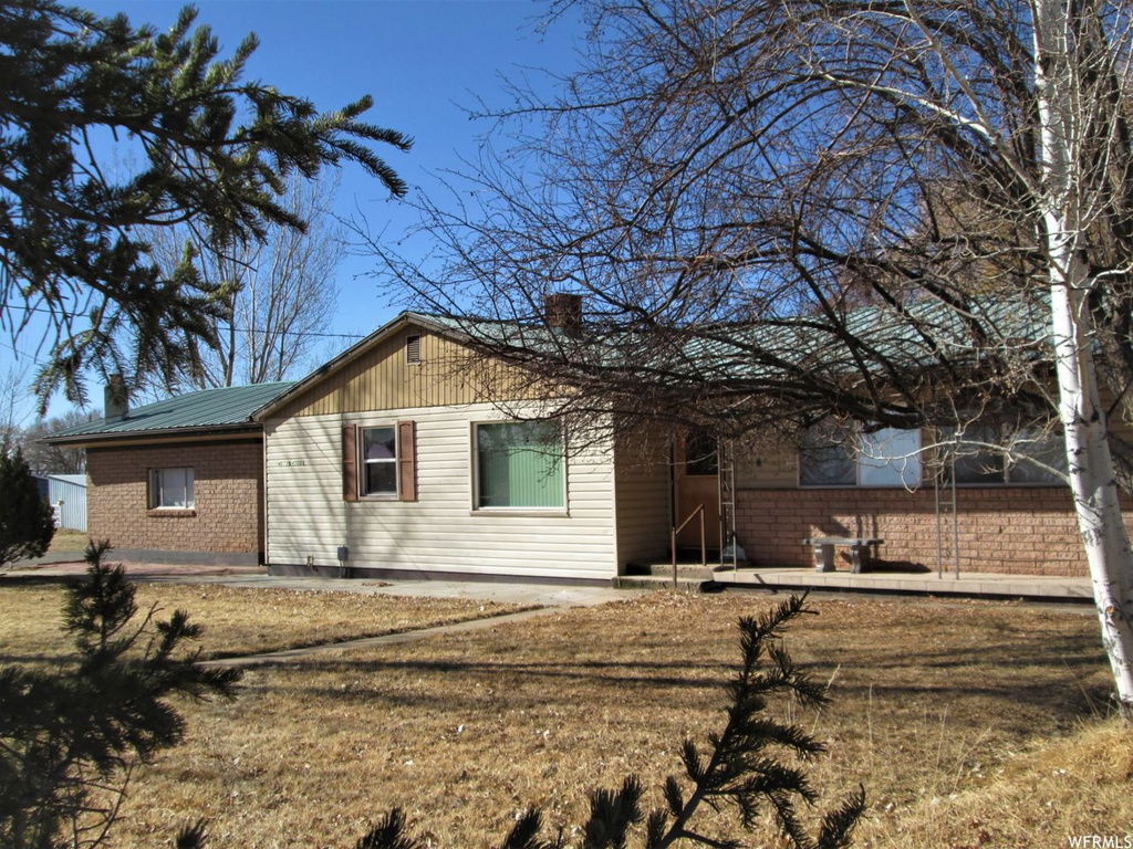 4173 N 4500 E, Roosevelt, UT 84066