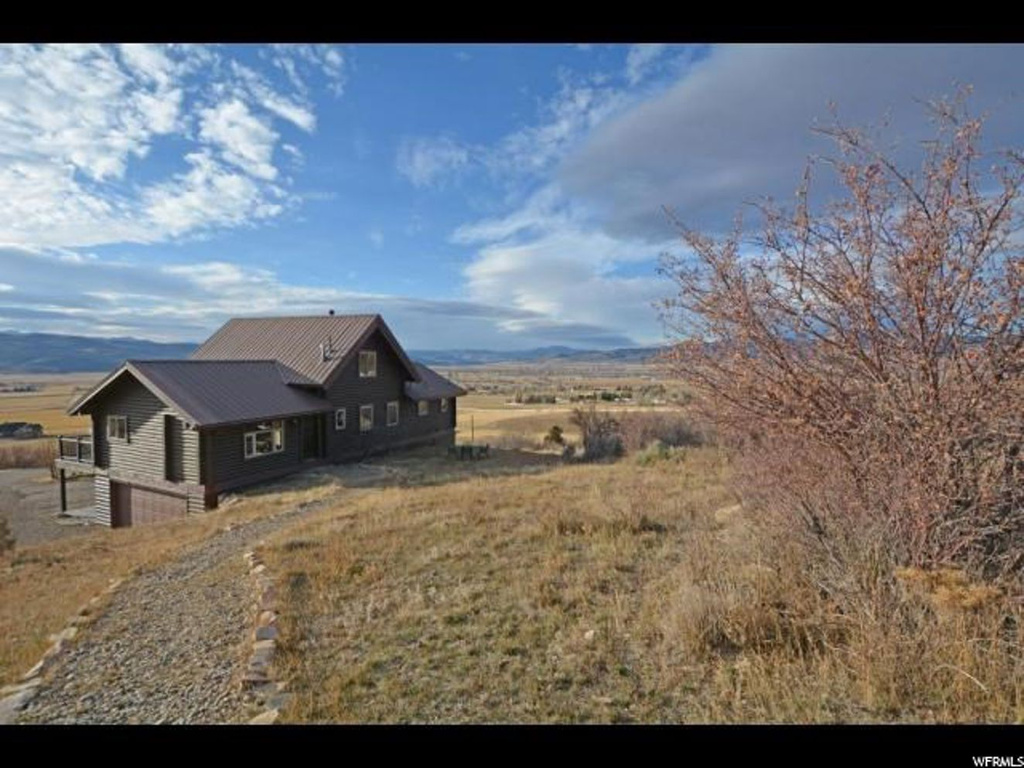 348 Splendor Valley Rd, Marion, UT 84036