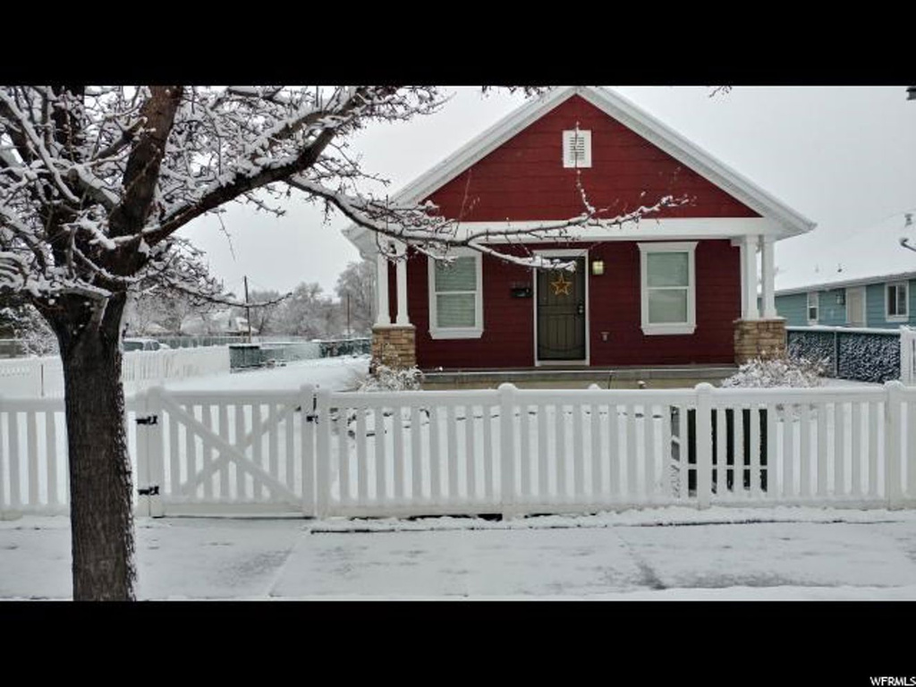 2733 S Lincoln Ave E, Ogden, UT 84401