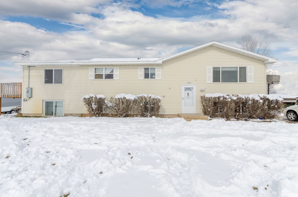 3555 W 2600 N, Benson, UT 84335