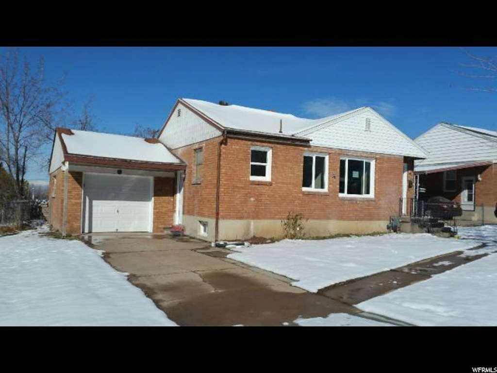 2136 W 3950 S, Roy, UT 84067