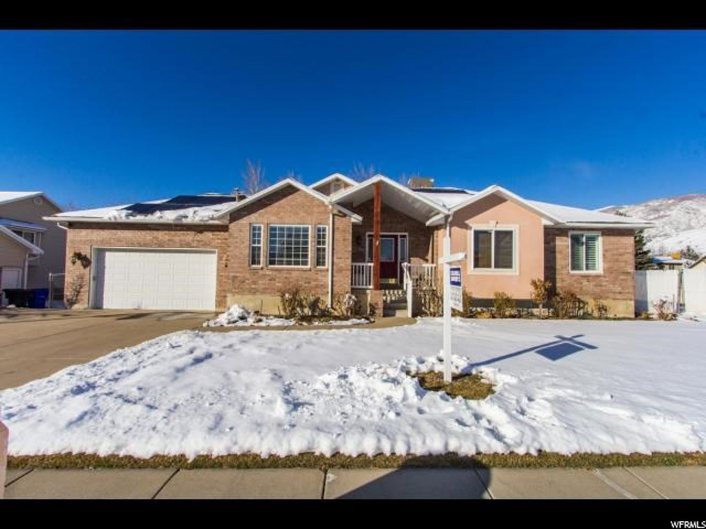 18 W 850 S, Centerville, UT 84014
