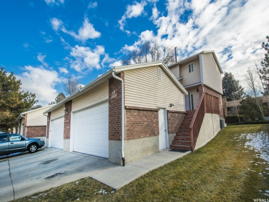 1074 E 8380 S, Sandy, UT 84094
