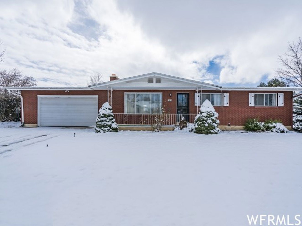 1160 E 1150 S, Clearfield, UT 84015