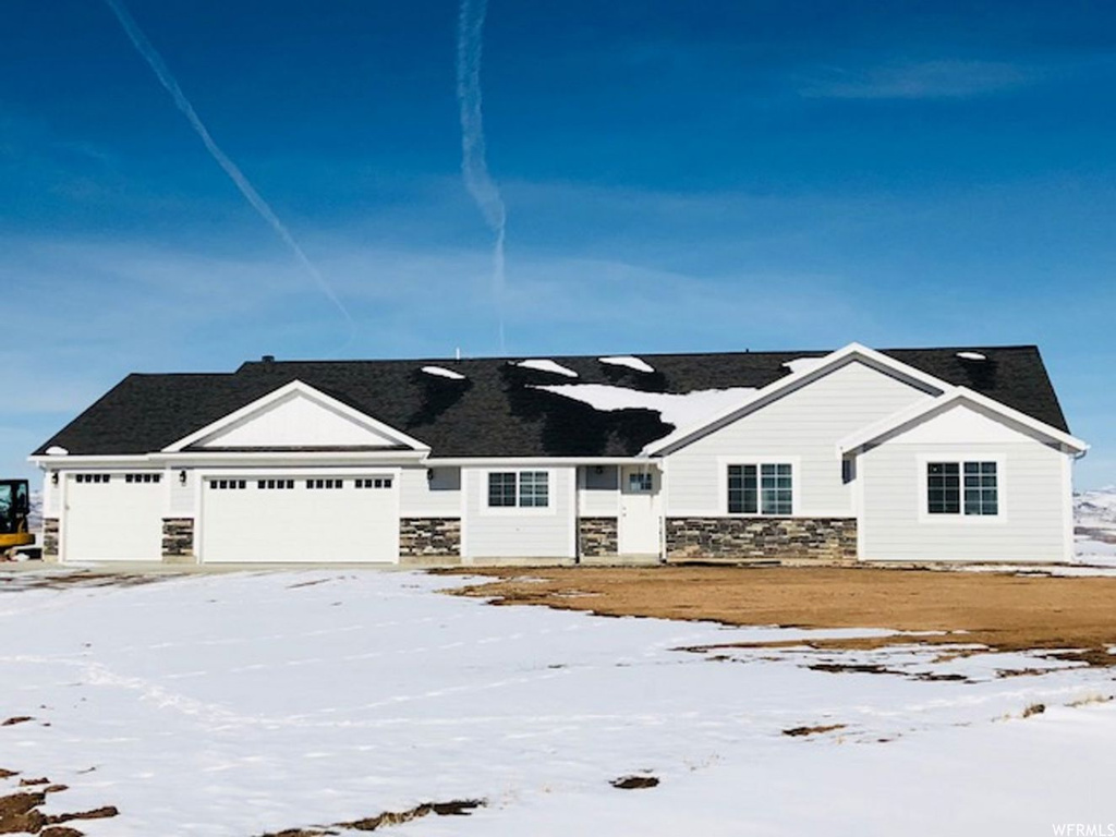 317 E Skyline Dr E, Preston, ID 83263