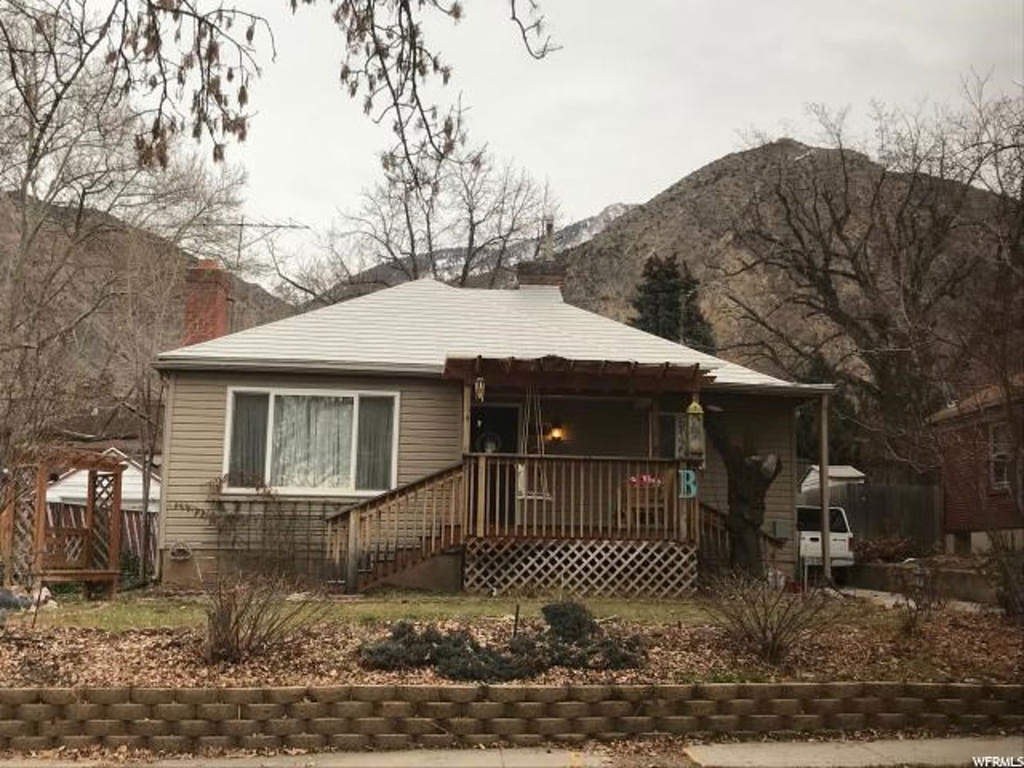 2872 S Virginia Way E, Ogden, UT 84403