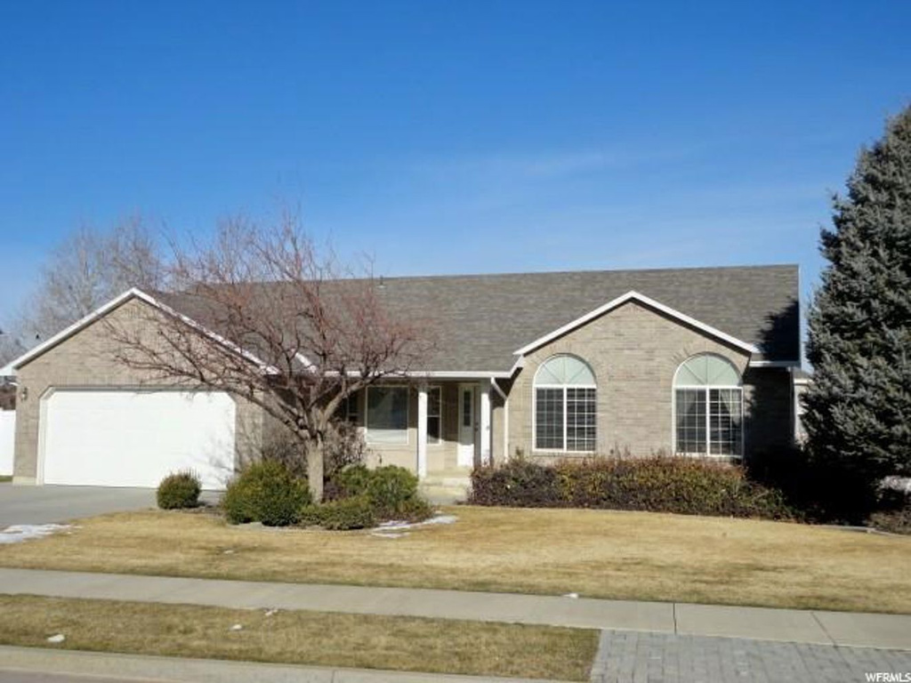 780 W 2820 S, Perry, UT 84302