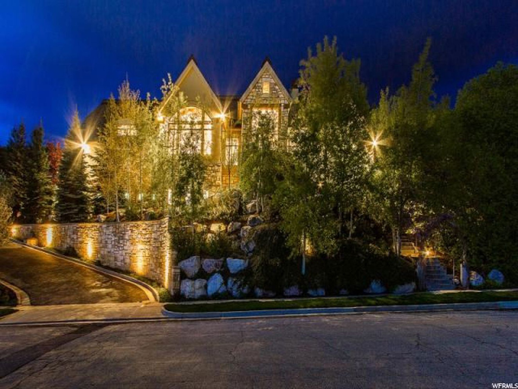 1683 Stone Rdg, Bountiful, UT 84010