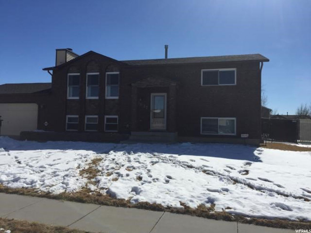 3837 W 4875 S, Roy, UT 84067
