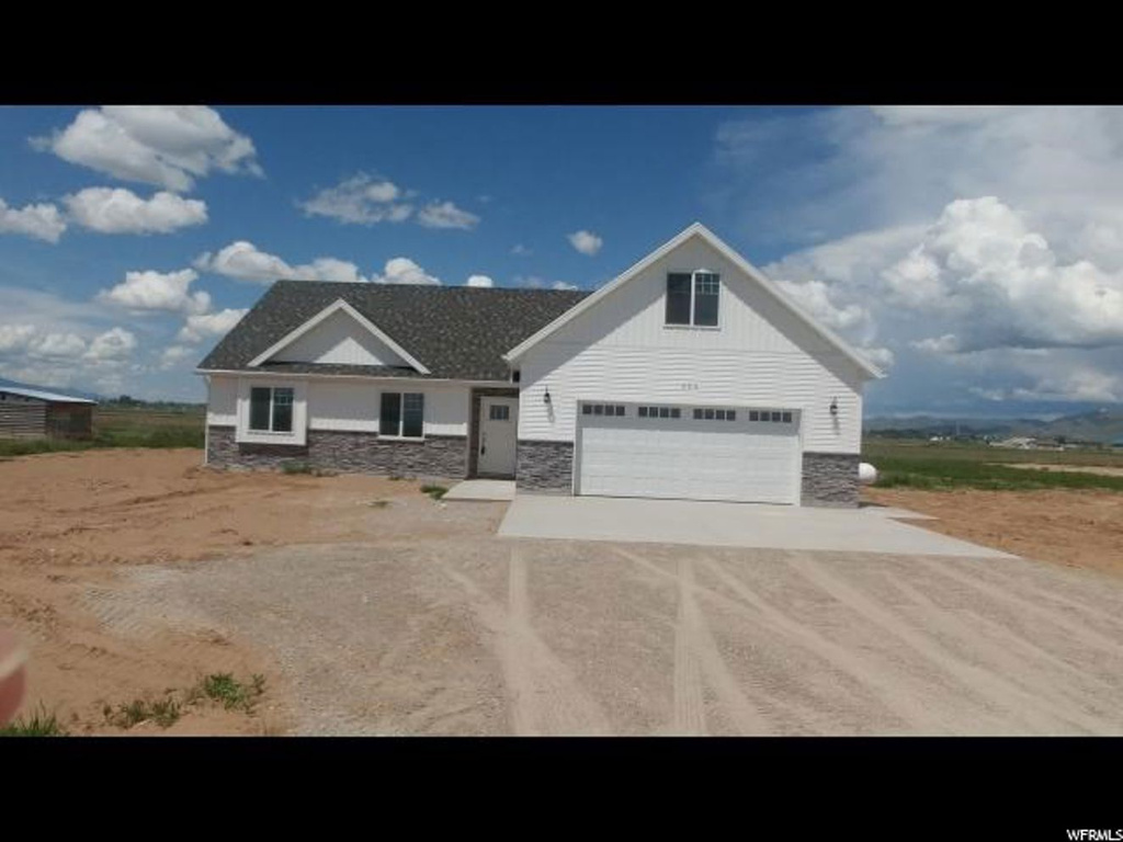 623 E 3200 S, Preston, ID 83263