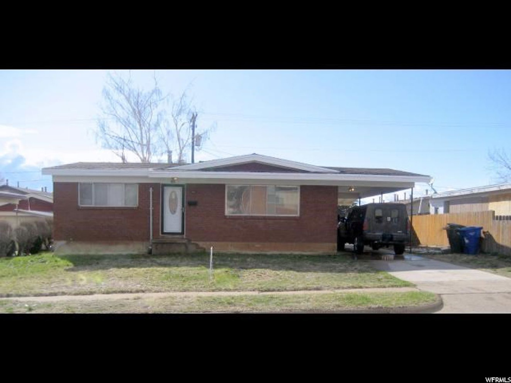 915 S Jackson Ave E, Ogden, UT 84404