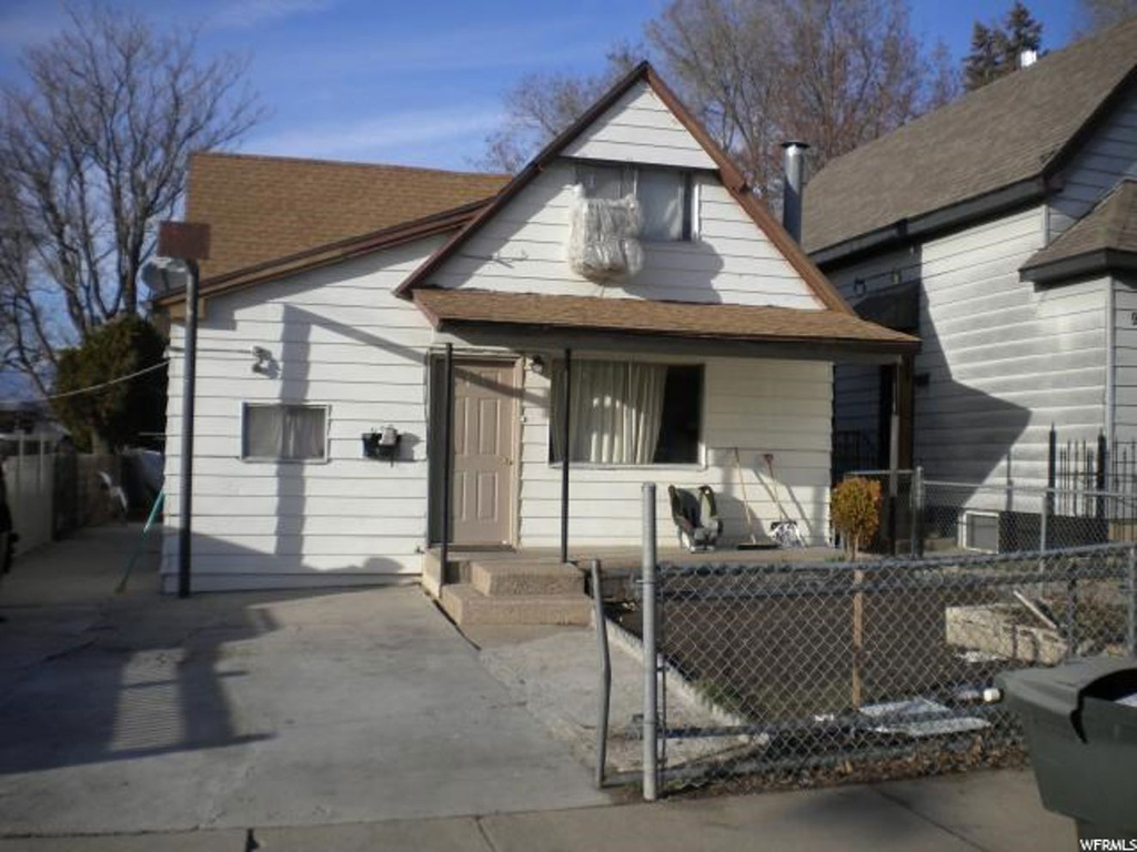958 E Capitol St, Ogden, UT 84401
