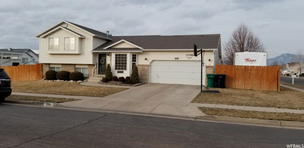 2610 W 4175 S, Roy, UT 84067