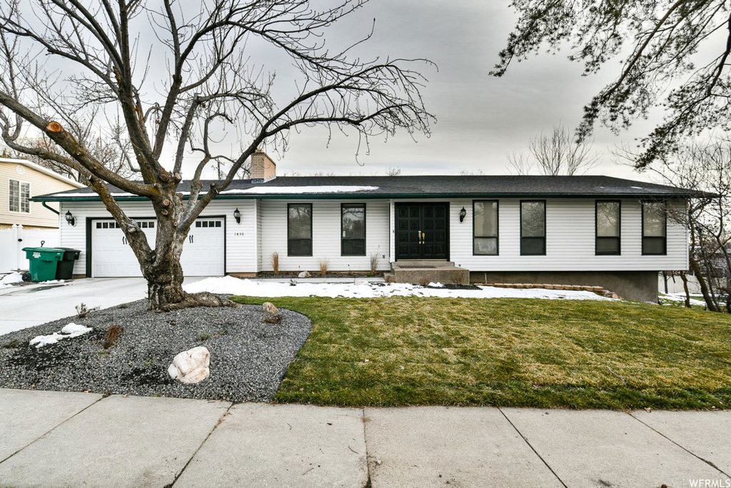 1456 E Nicholls Rd, Fruit Heights, UT 84037