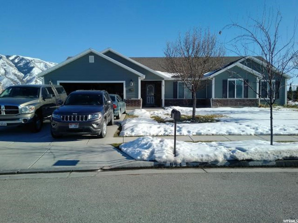 664 S 150 W, Hyde Park, UT 84318