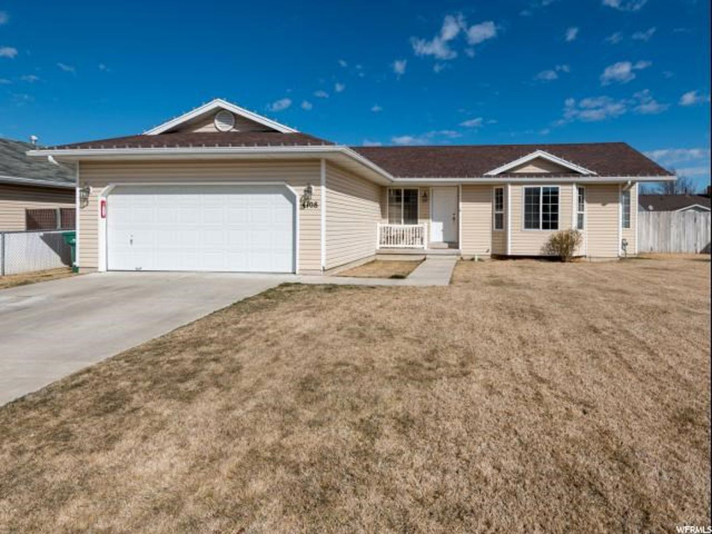 4108 W 5250 S, Roy, UT 84067