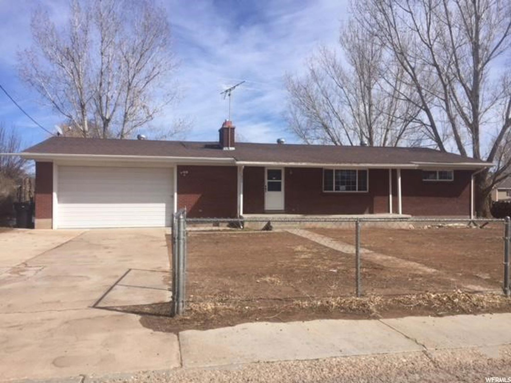 645 S 200 E, Roosevelt, UT 84066