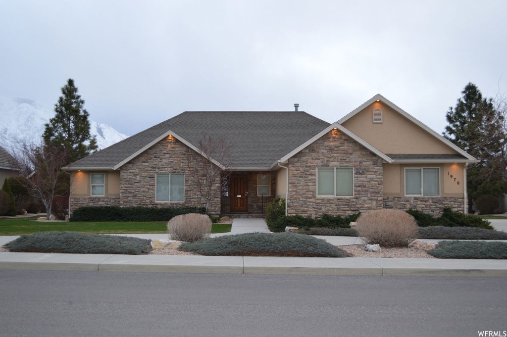 1976 E 700 S, Springville, UT 84663