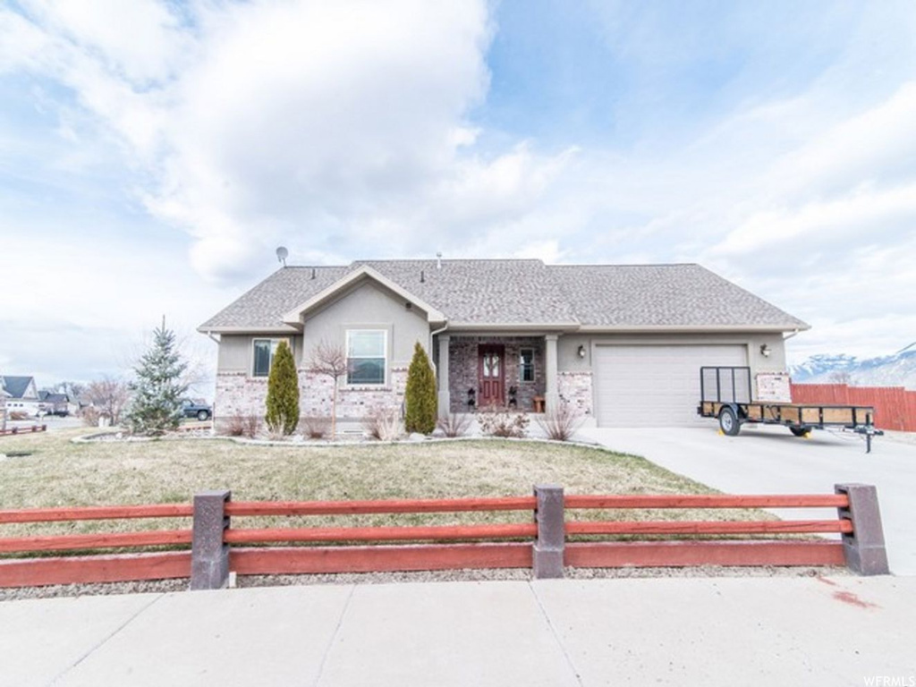 865 E 550 N, Wellsville, UT 84339
