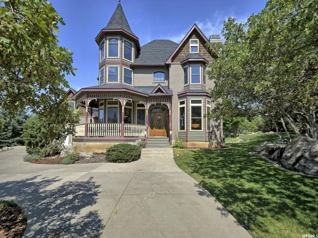 2830 Carriage Ln, Uintah, UT 84403