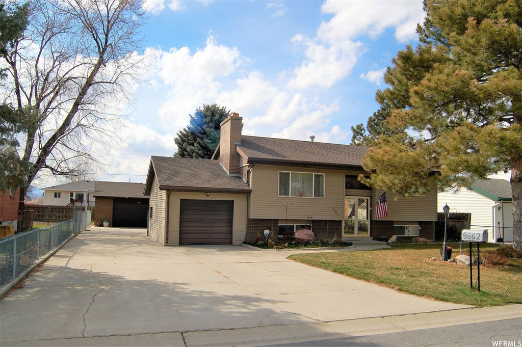 9662 S 520 E, Sandy, UT 84070