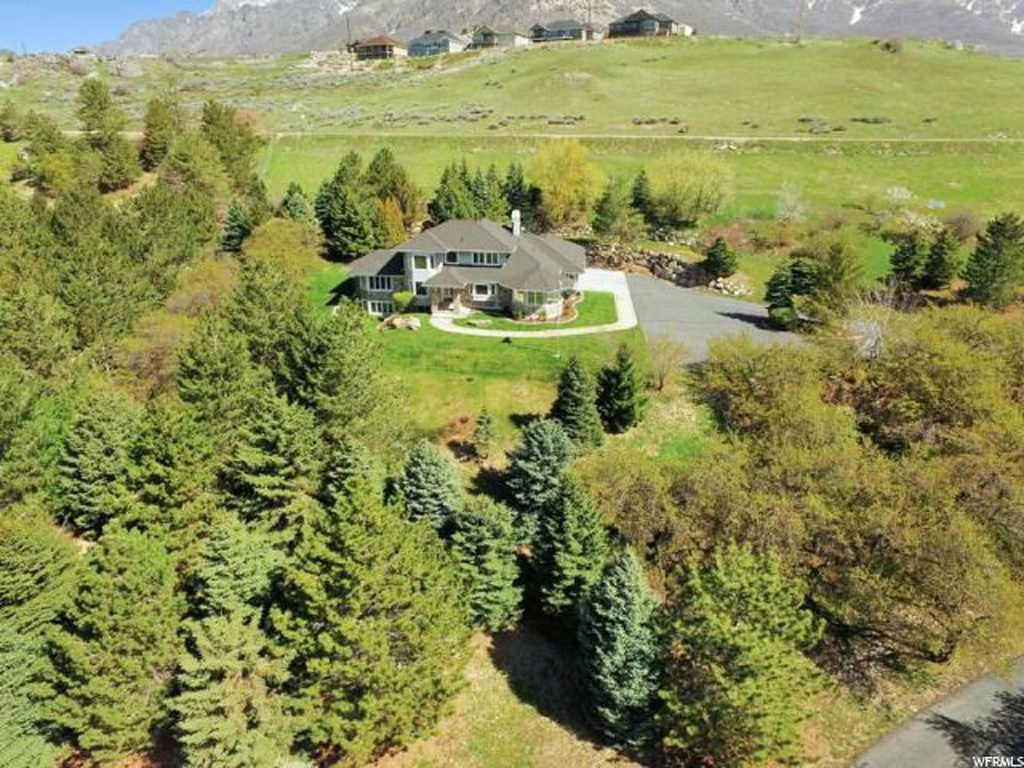 96 E 3275 N, North Ogden, UT 84414